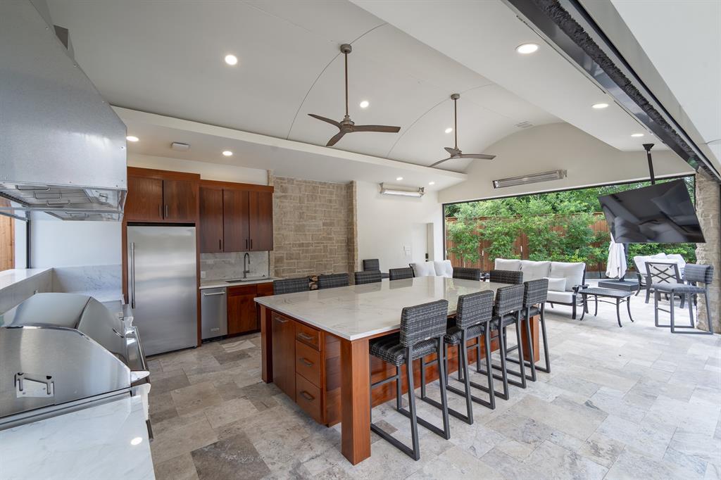 Roxbury Park - Residential