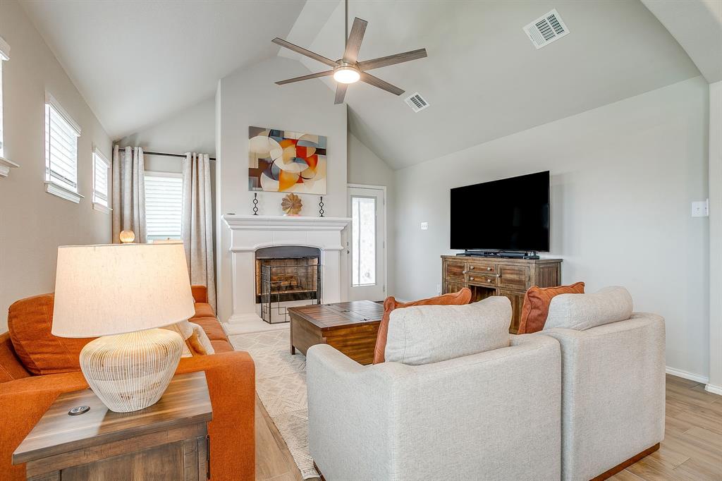 Woodland Springs - Residential