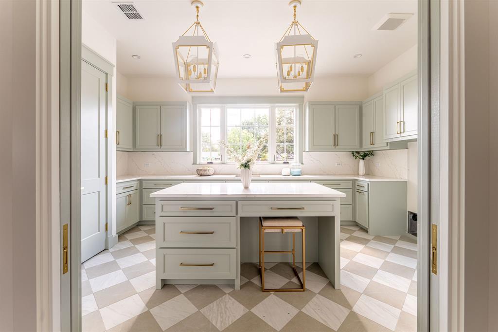 Inwood Road Estates - Residential