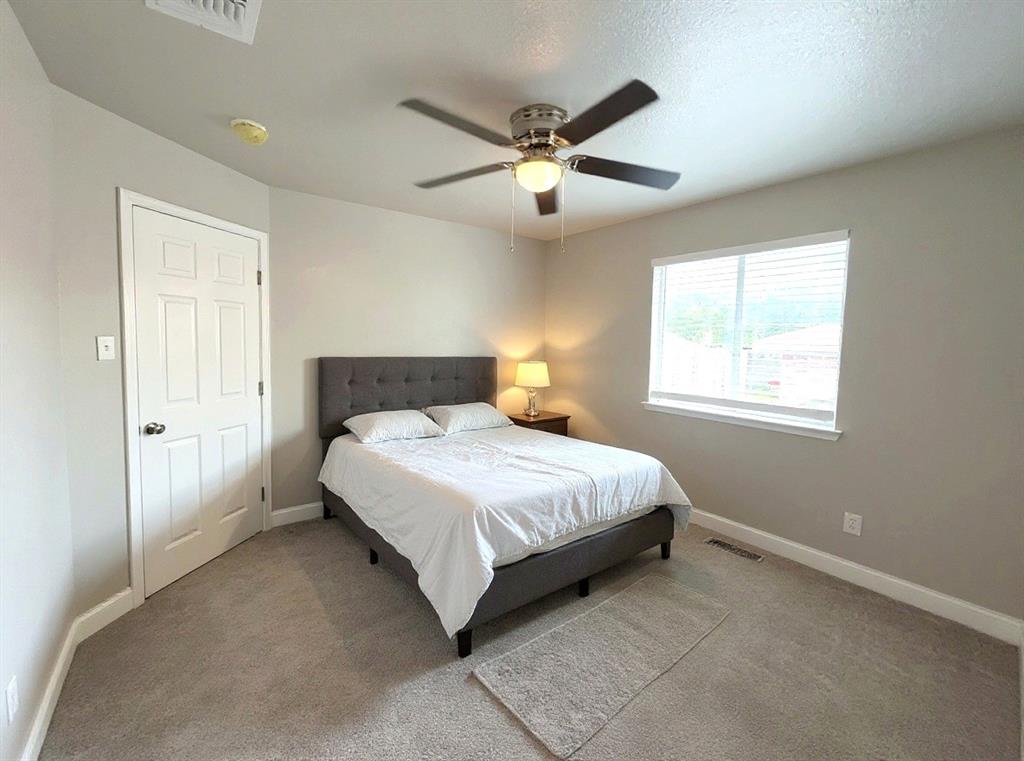 Village Of Runyon Spgs - Residential