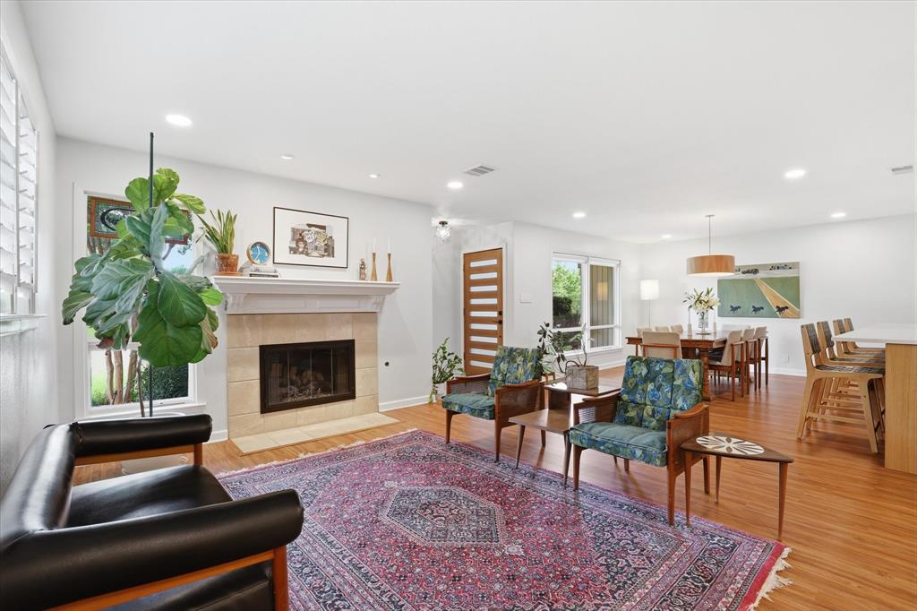 Royalhaven Rev - Residential