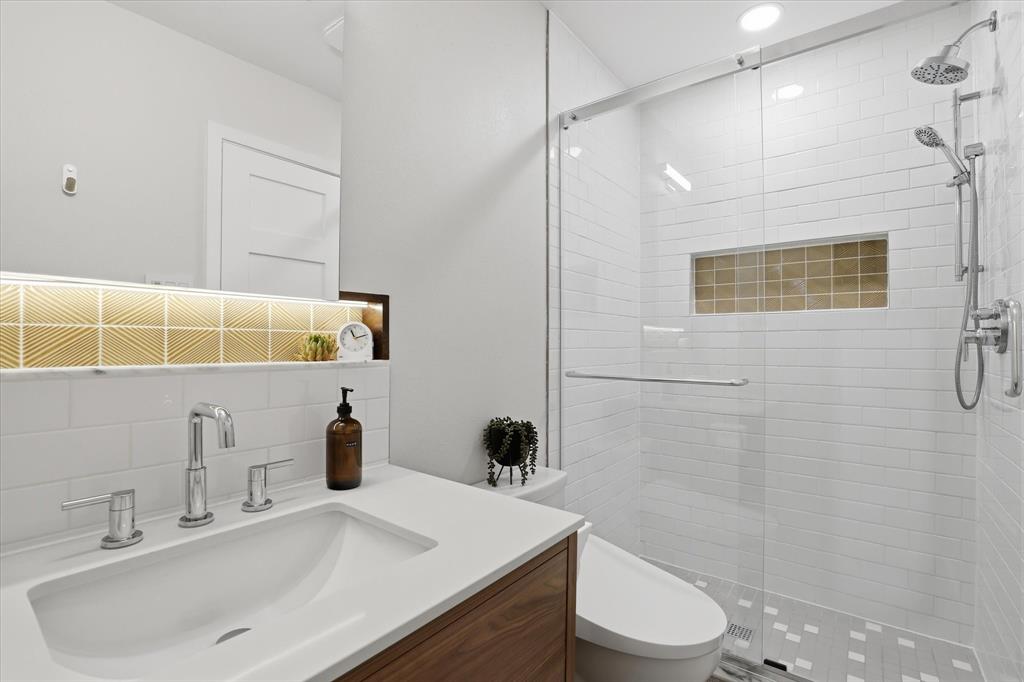 Royalhaven Rev - Residential