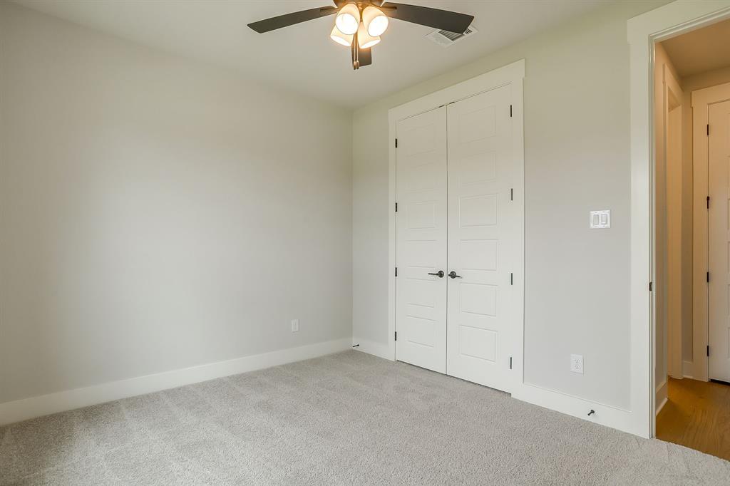 Peaks at Lone Elm - Residential