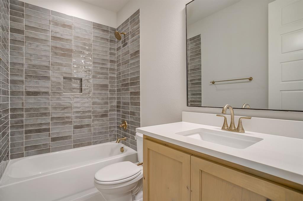 Peaks at Lone Elm - Residential