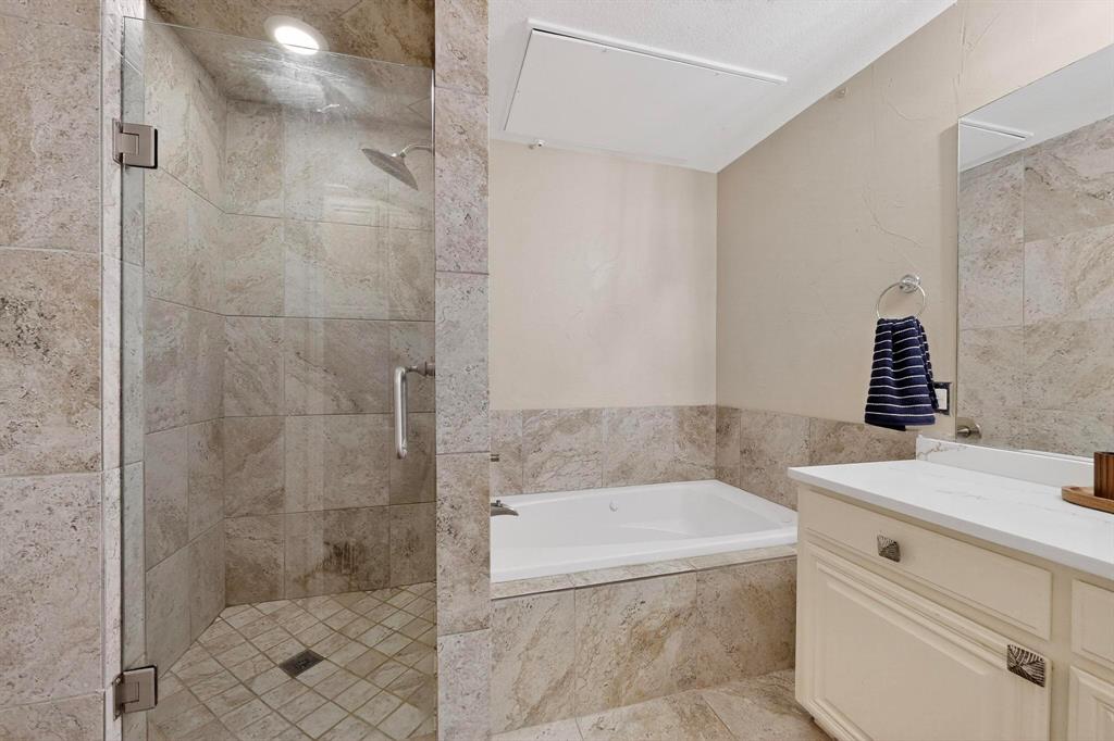 Lakeside Landing Townhomes 02 - Residential