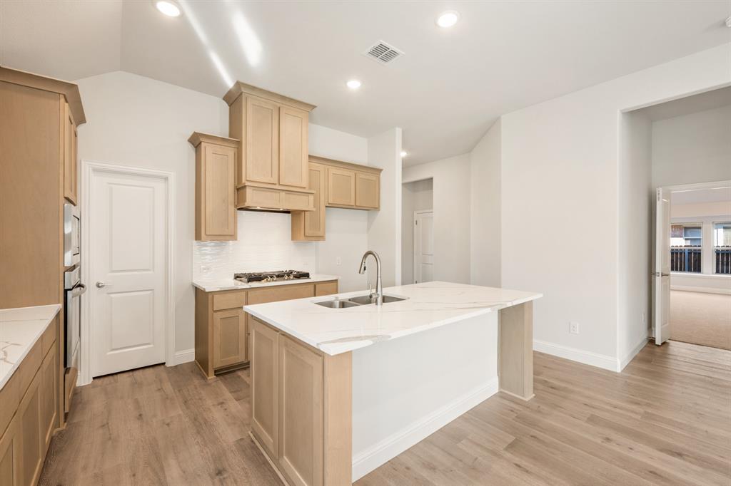Sunset Ridge - Residential