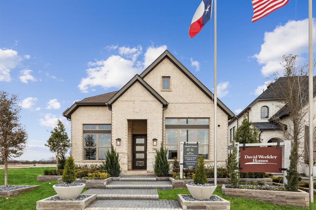 Exceptional craftsmanship and sophistication combine with genuine comforts to make each day delightful in The Ormand floor plan by David Weekley Homes in Mantua Point. Escape to your superb Owner’s Retreat, which includes a private bathroom and walk-in closet.

Natural light and boundless interior design possibilities create a picture-perfect setting for the cherished memories you’ll build in the open-concept gathering spaces of this home. The streamlined kitchen provides an easy culinary layout for the resident chef while granting a delightful view of the sunny family room and dining area.

Two junior bedrooms grace the second level. The upstairs retreat will make a great room to enjoy games and movies while the downstairs study provides the versatility for a home office, formal dining space, or a special-purpose room of your own design.