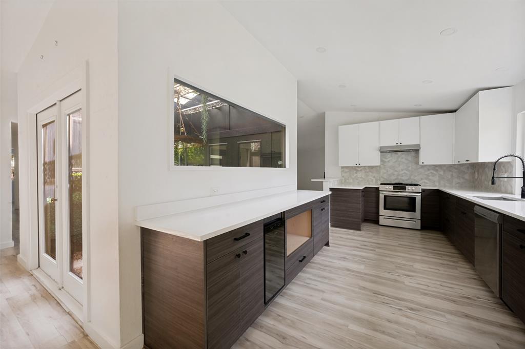 Country Club Estates - Residential