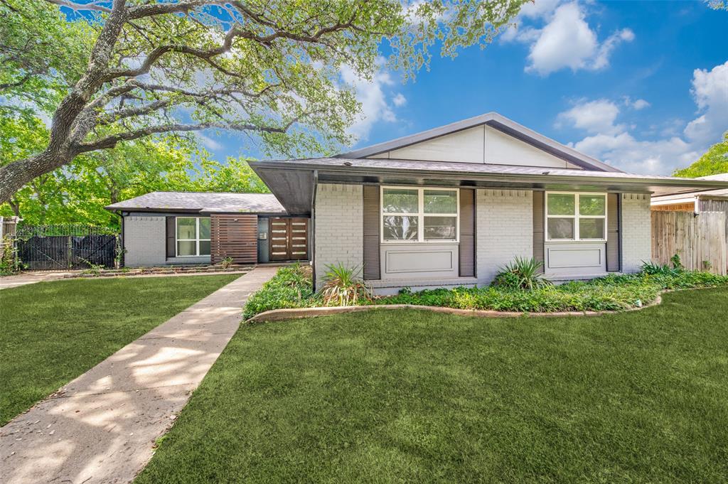 Country Club Estates - Residential