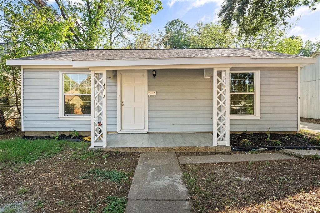 Don't miss out on this beautiful two-bedroom one bath home, this home has been remodeled and has a large back yard. This home is on a great area, near the highway so you can get where you need to go. It has a large backyard and plenty of parking. Seller is willing to help with part of the closing costs.