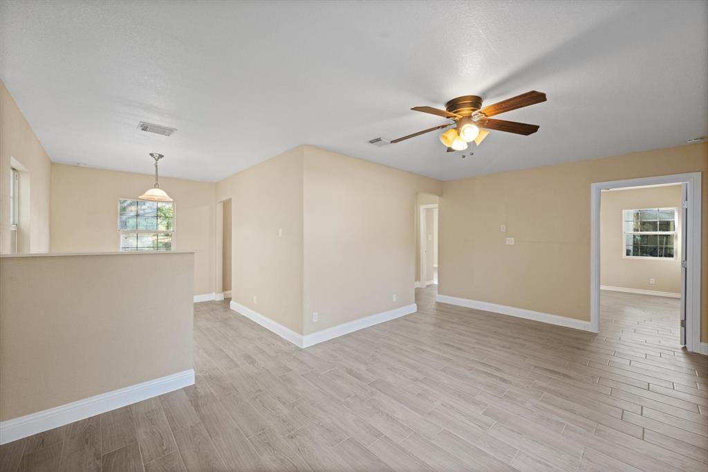 CRESTLAND ADD - Residential