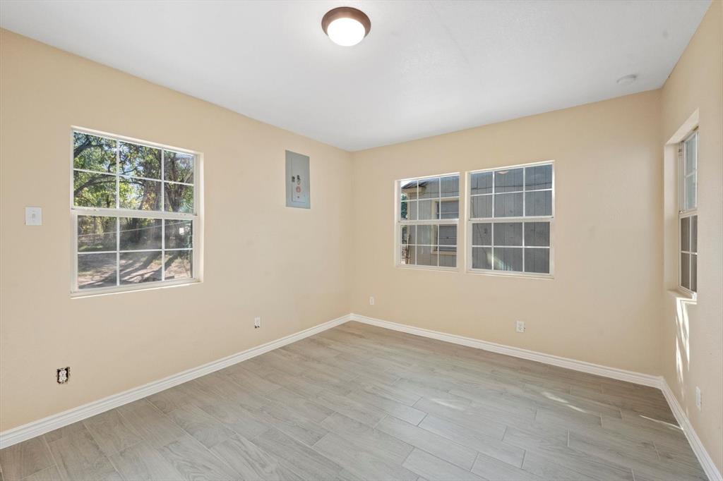 CRESTLAND ADD - Residential