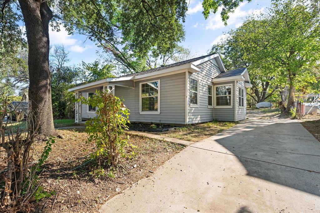 CRESTLAND ADD - Residential