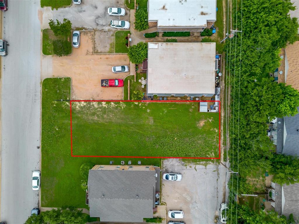 Lot is Zone C Medium Density. Located just minutes from the Cultural District, Clearfork, downtown Fort Worth, major hospitals, the Historic Stockyards and TCU.