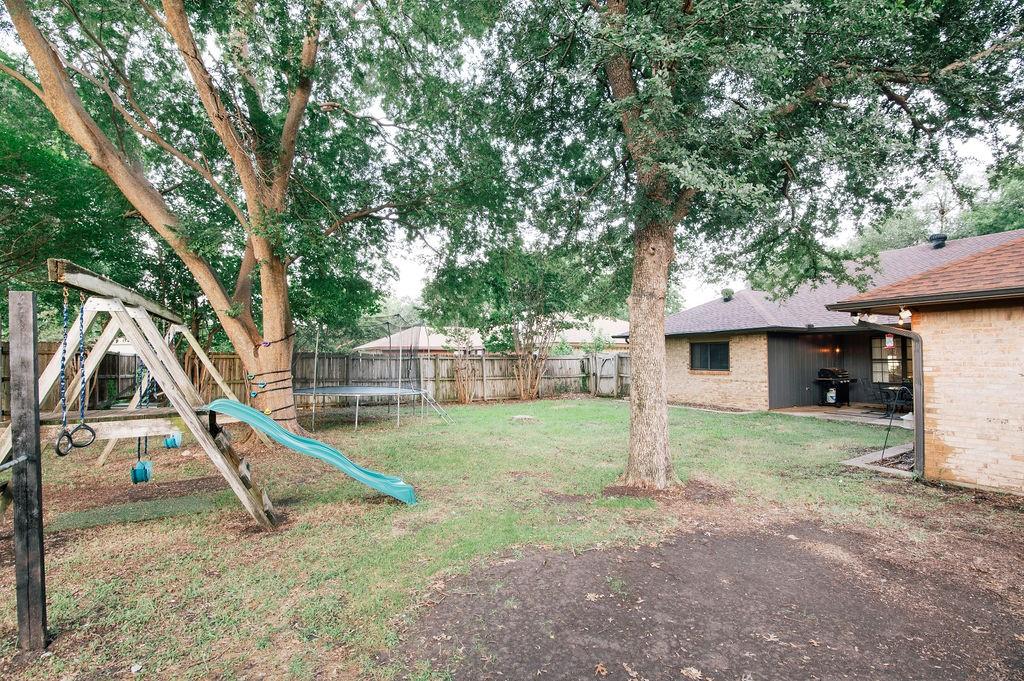 Kingston Trace Sec 2 - Residential