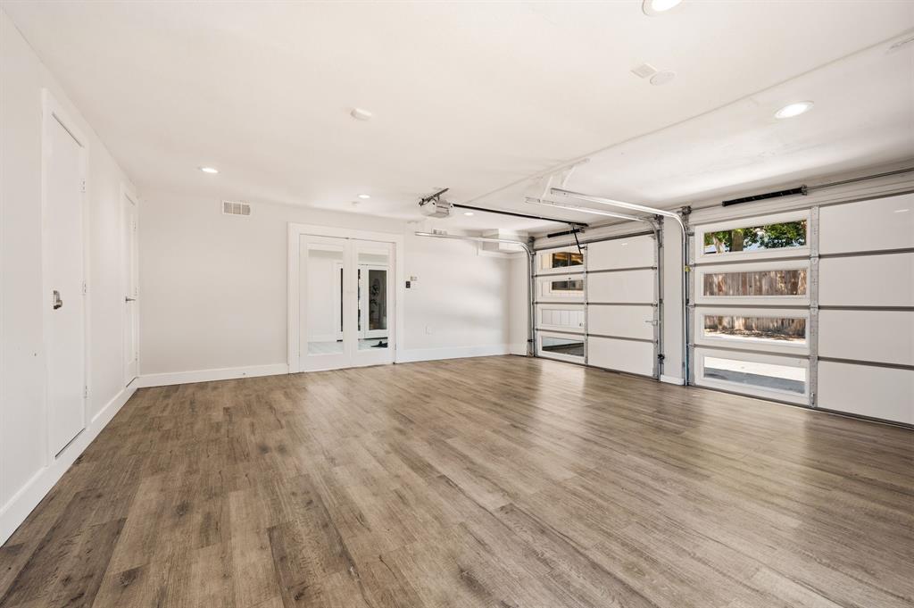 Saint Claire Woods Add - Residential