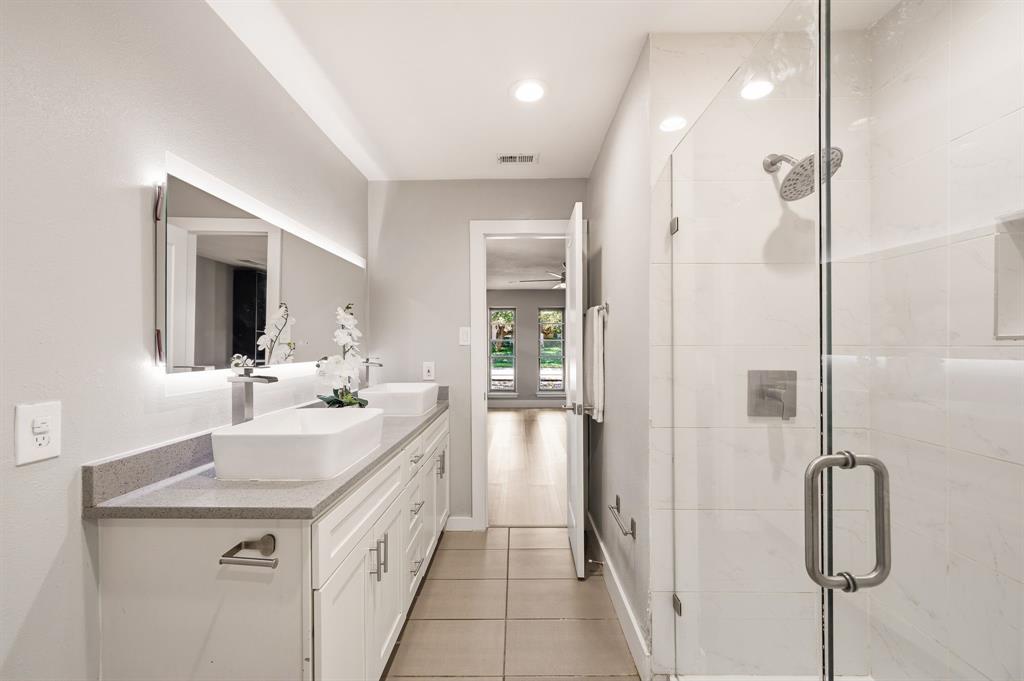 Saint Claire Woods Add - Residential