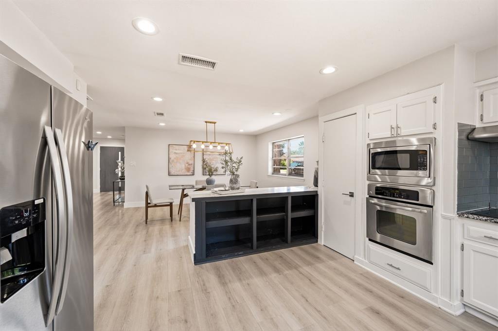 Saint Claire Woods Add - Residential