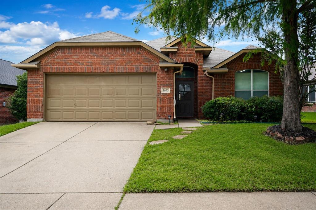 Welcome to 1405 Canvasback Drive in Aubrey, Texas! This beautifully maintained 3-bedroom, 2-bathroom home offers a desirable open-concept floor plan. The spacious living area flows seamlessly into the kitchen and dining spaces, creating a bright and inviting atmosphere throughout the home.
The thoughtfully designed layout provides comfortable bedrooms, a private primary suite, and functional living spaces that maximize both comfort and convenience. Whether you're hosting family and friends or enjoying a quiet evening at home, this floor plan offers the flexibility today's buyers are looking for.
Ideally located just minutes from Highway 380, this home provides easy access to an abundance of shopping, dining, entertainment, and everyday conveniences. Enjoy the benefits of living in a growing area while maintaining a neighborhood feel, with major retail, restaurants, schools, and recreational opportunities all nearby.
Don't miss your opportunity to own a move-in-ready home in one of Aubrey's most convenient locations!