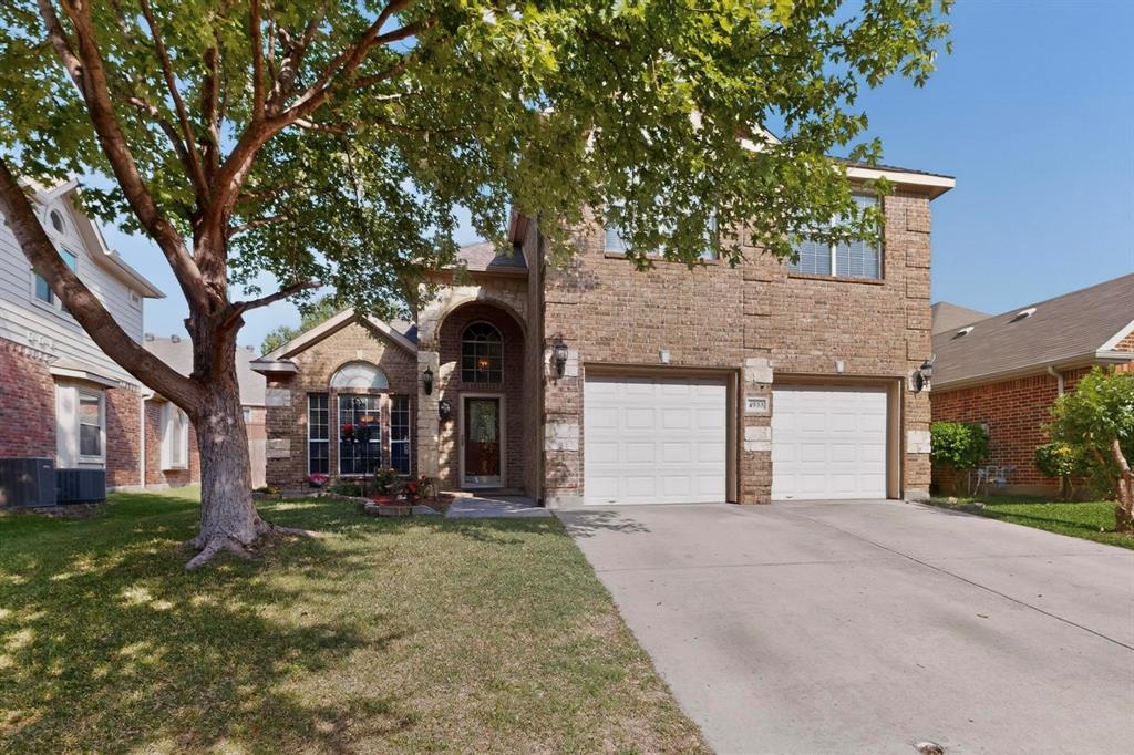Welcome to this beautifully maintained 5 bedroom,3 full bathroom home in one of Fort Worth’s most sought-after communities, located within the highly acclaimed Keller ISD. This inviting residence offers the perfect blend of comfort, style, and everyday functionality.
Step inside to an open-concept layout filled with natural light, creating a warm and welcoming atmosphere ideal for both daily living and entertaining. The kitchen serves as the heart of the home, featuring abundant cabinetry, ample counter space, and a seamless flow into the living and dining areas.
The spacious primary suite provides a peaceful retreat with a private bath and walk-in closet. Additional bedrooms are generously sized and offer flexibility for family, guests, or a home office.
Enjoy outdoor living in the private backyard, perfect for relaxing, entertaining, or play. Conveniently situated near top-rated schools, shopping, dining, and major highways, this home combines comfort with unbeatable accessibility.
Don’t miss your chance to own this move-in ready gem!