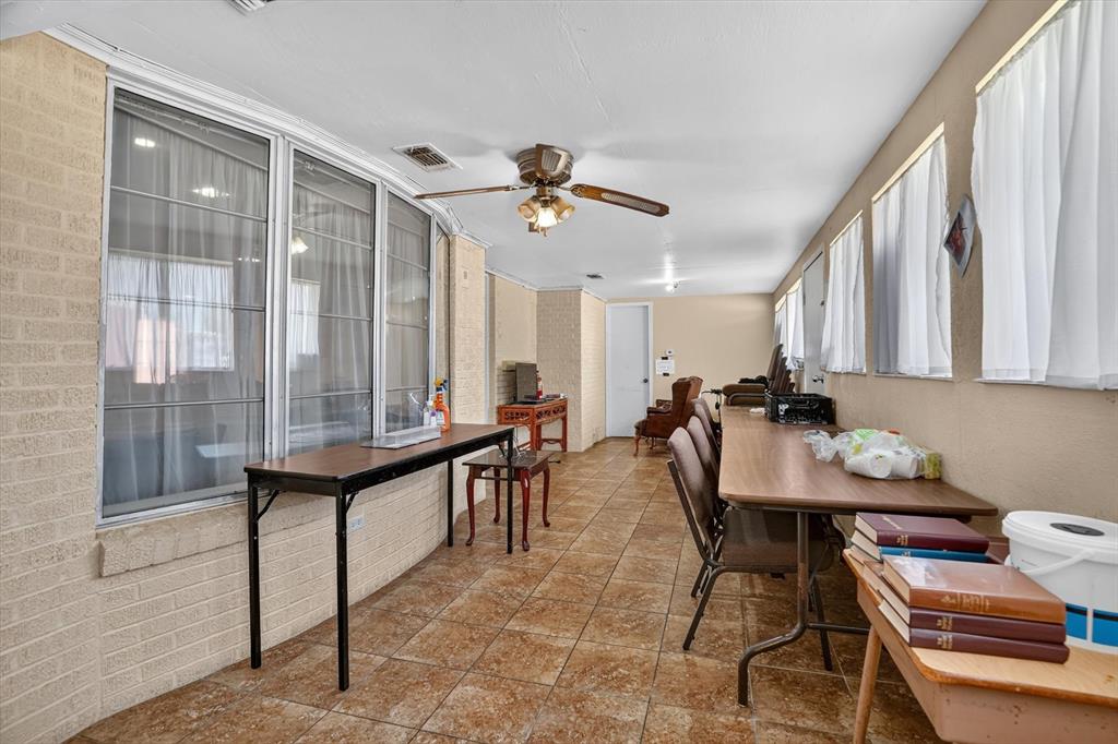 Dorsett Add - Commercial Sale