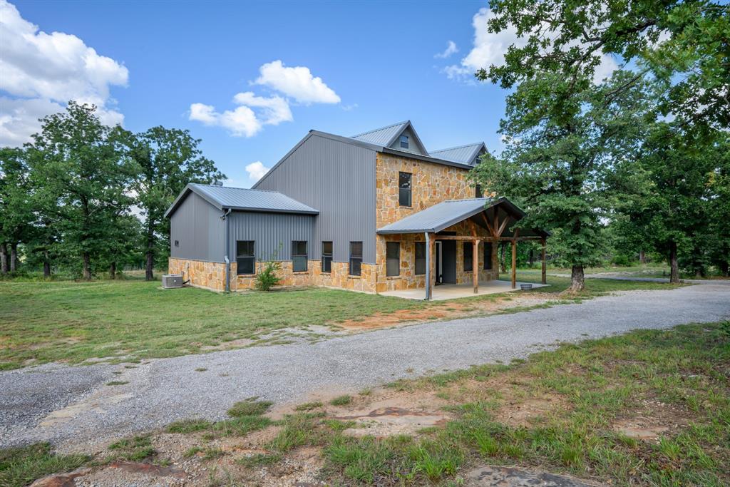 R & Lt 13r - Residential