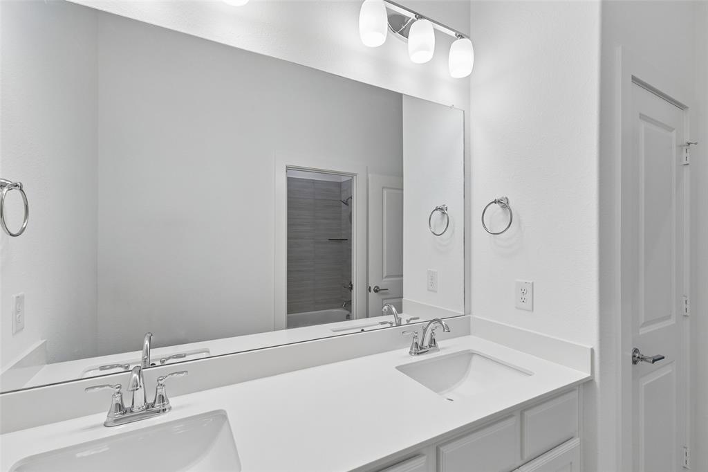 Ellis Ranch Estates - Residential