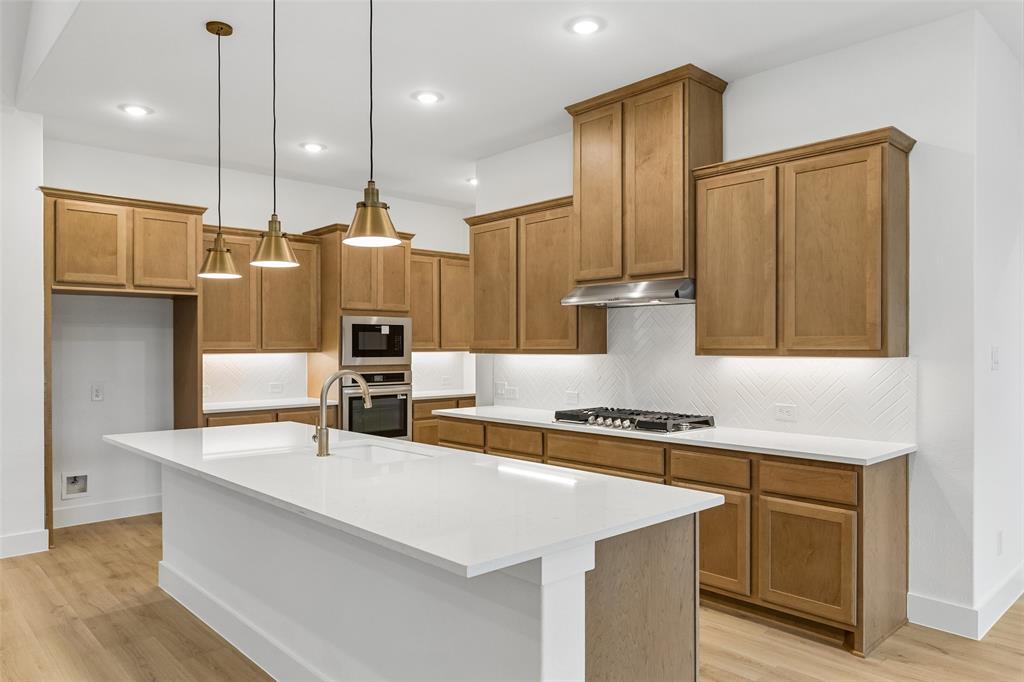 Ellis Ranch Estates - Residential