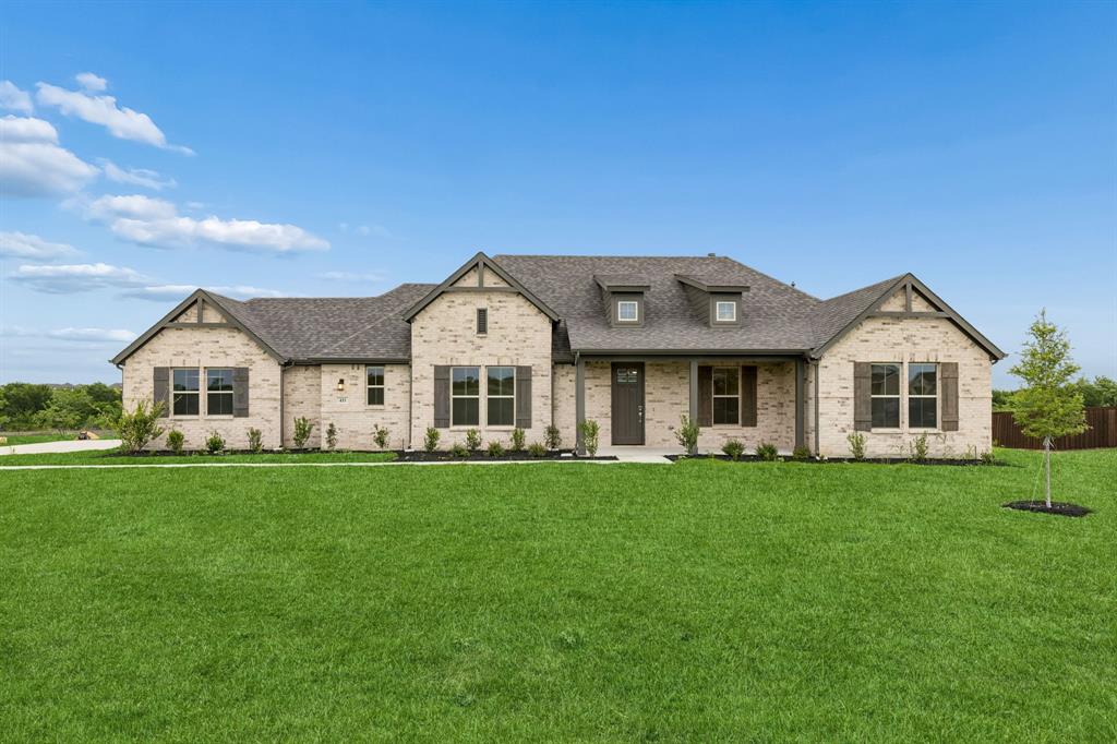 Brand New Centre Living Home in Ellis Ranch Estates.  Spacious 4-Bedroom Home on Corner 1.08 Acre Lot – A Peaceful Retreat with Modern Comforts!
Welcome to your dream home! Nestled on a serene 1.08-acre lot, this beautifully built 4-bedroom, 2.5-bath residence offers the perfect blend of privacy, space, and style. Step inside to find a bright, open-concept layout featuring a large living area, updated kitchen with stainless steel appliances, and a cozy dining space—ideal for everyday living and entertaining.
The primary suite includes a walk-in closet and a private en-suite bath with dual vanities, soaking tub, and separate shower. Three additional bedrooms provide plenty of space for family, guests or second home office.
Enjoy outdoor living at its best with a spacious backyard, no rear neighbors, plenty of room to add a pool, garden, or workshop.