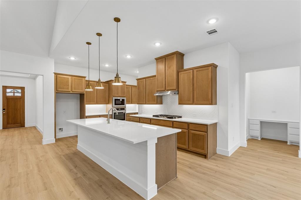 Ellis Ranch Estates - Residential