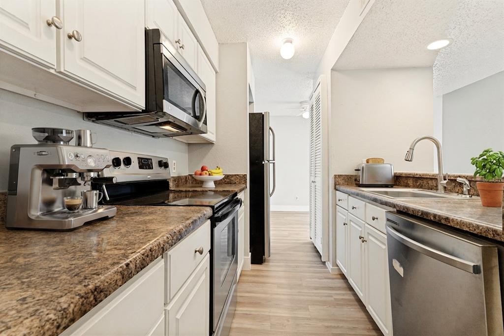 Woodhaven Condo - Residential
