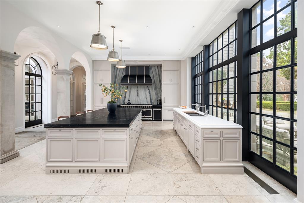 Crespi Estates - Residential