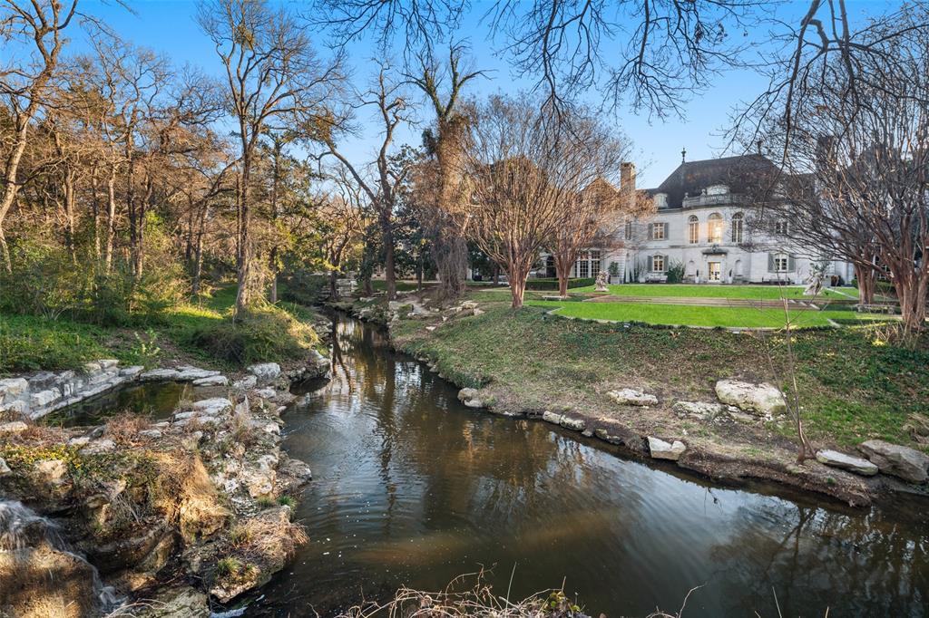 Crespi Estates - Residential