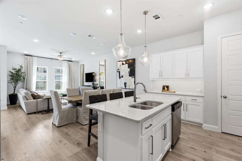 Kensington Place - Residential