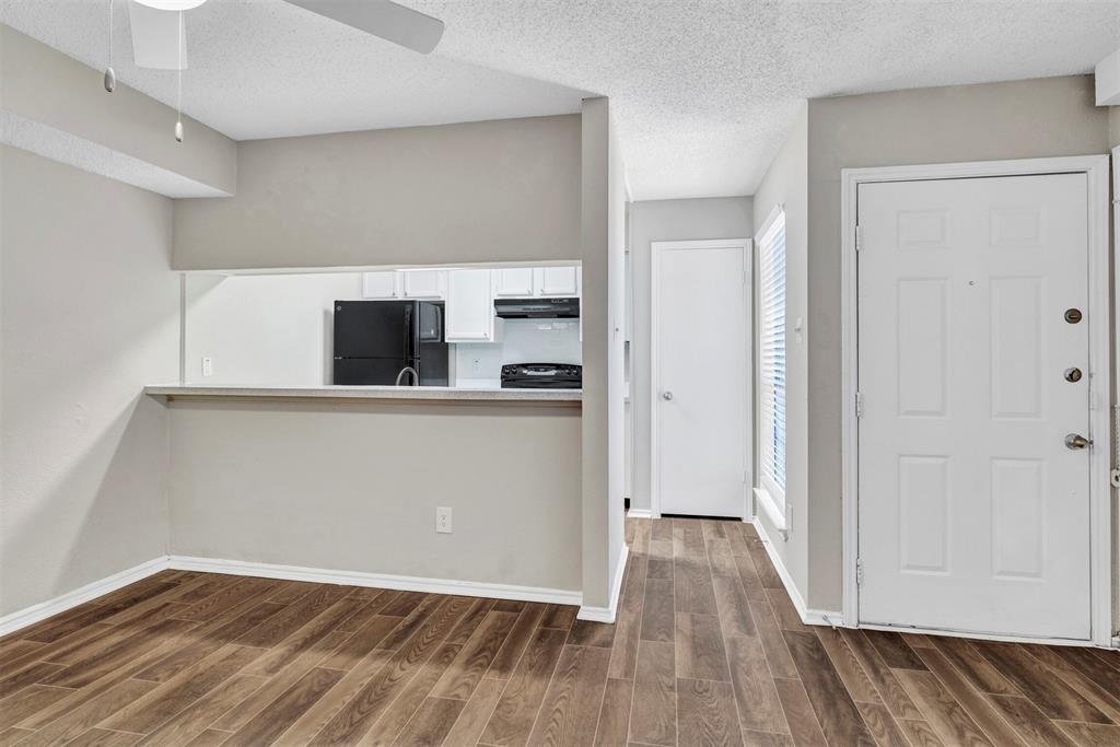 Springtree Crossing Condos - Residential