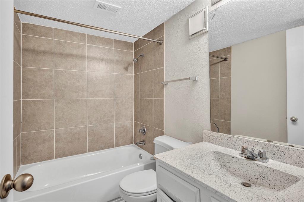 Springtree Crossing Condos - Residential