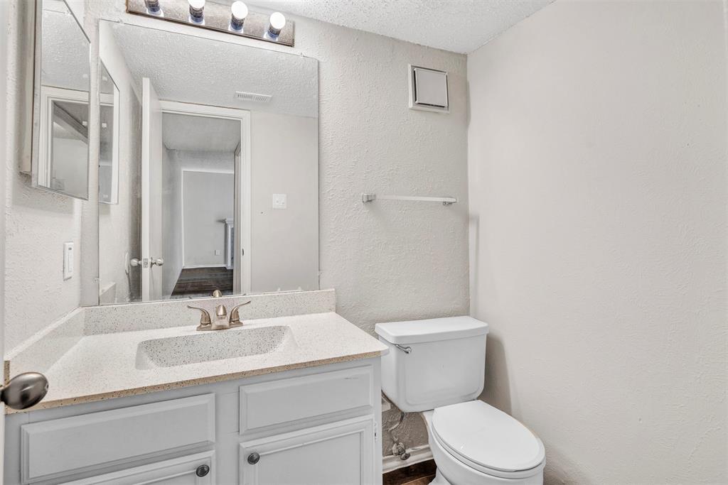 Springtree Crossing Condos - Residential
