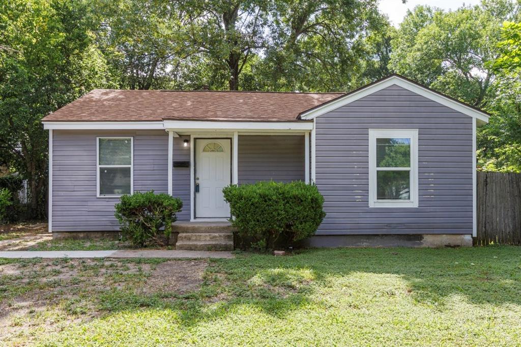 Welcome to 1738 Oak Hill Cir, a charming three-bedroom, two-bathroom home nestled in the heart of Dallas. This beautifully renovated residence offers an incredible opportunity for first-time buyers, growing families, and savvy investors alike. Priced to impress, it combines value, comfort, and smart investment potential.

Step inside to discover brand-new flooring that flows seamlessly through the common areas, complemented by crisp new interior paint that brightens every room. Thoughtful updates don’t stop there; both bathrooms have been tastefully remodeled within the past five years, delivering modern style and everyday functionality. Additionally, a newer roof, also replaced in the past five years, provides lasting peace of mind and protection for years to come.