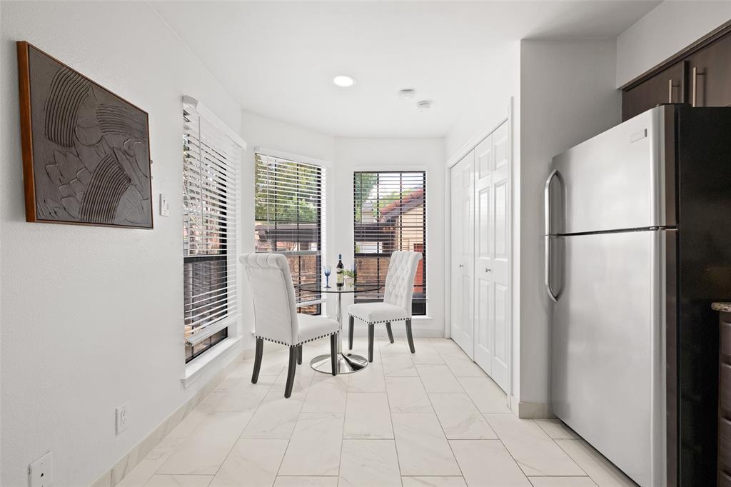 La Mirada Condo - Residential