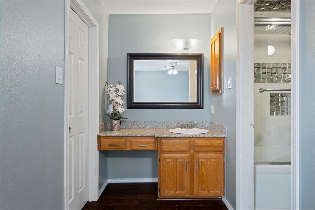 La Mirada Condo - Residential