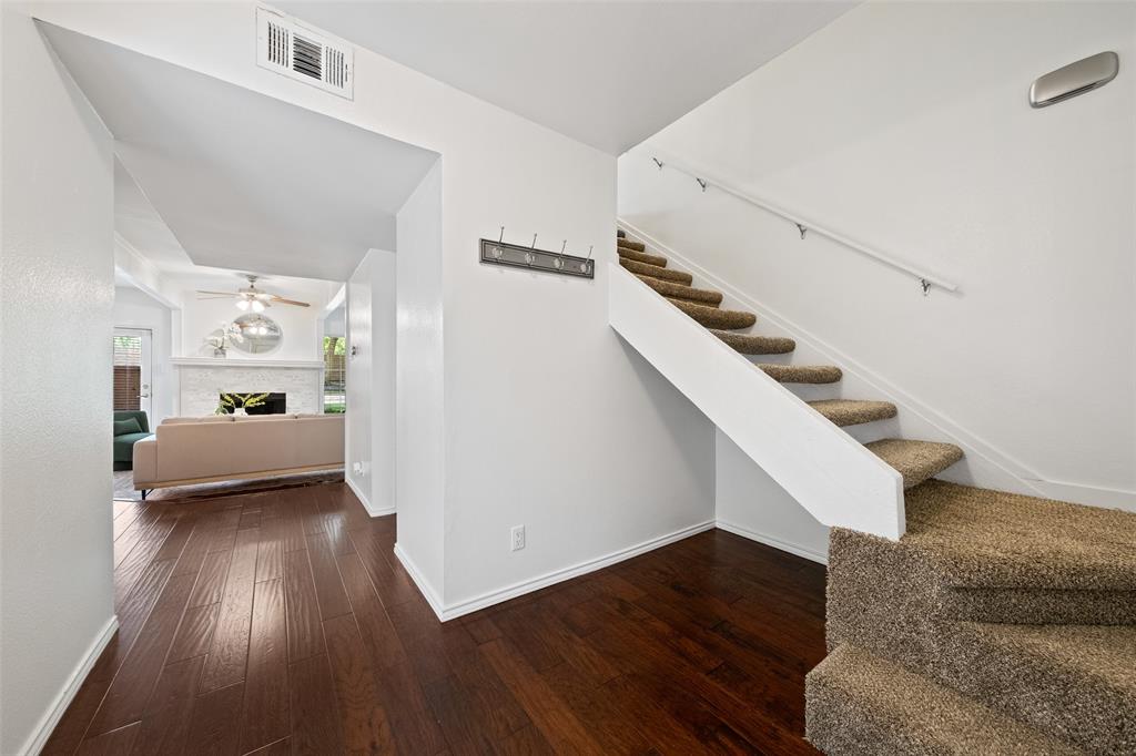 La Mirada Condo - Residential