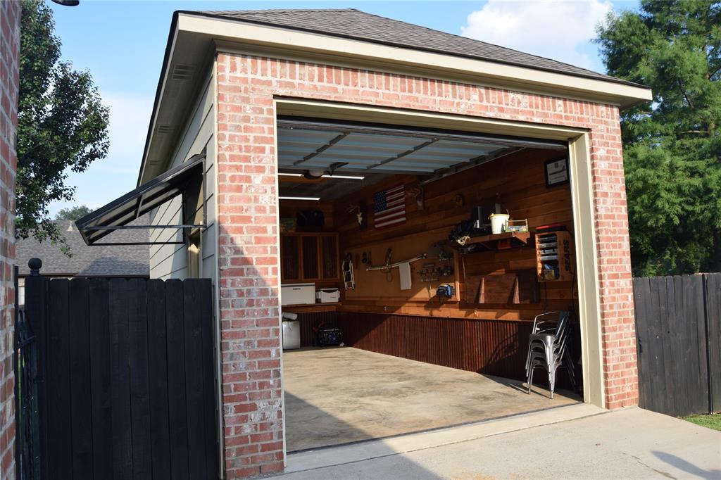 Corner Stone - Residential