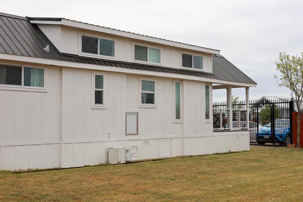 Princeton Luxury RV and Tiny Home Park - Residential