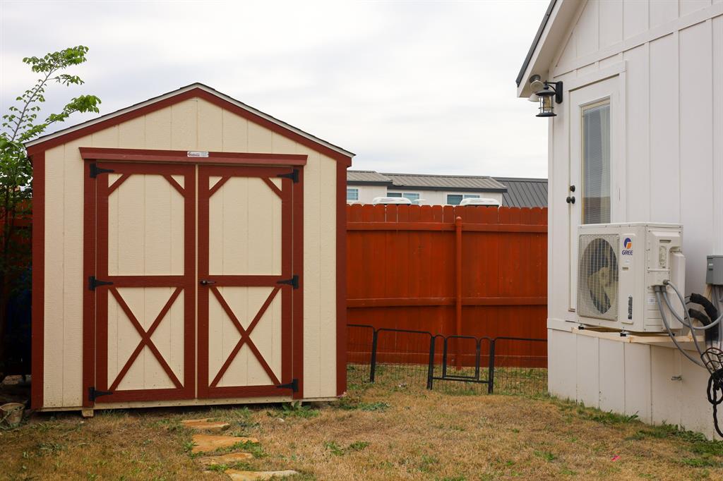 Princeton Luxury RV and Tiny Home Park - Residential