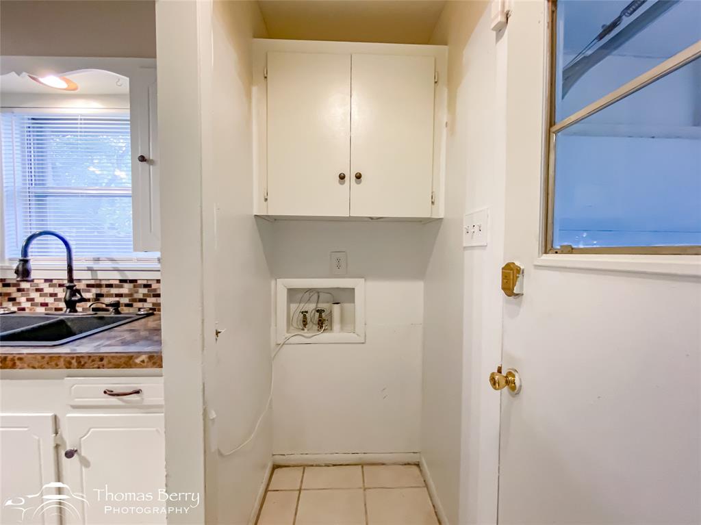 Brookhollow - Residential Lease
