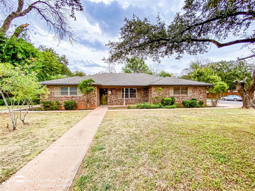 Brookhollow - Residential Lease