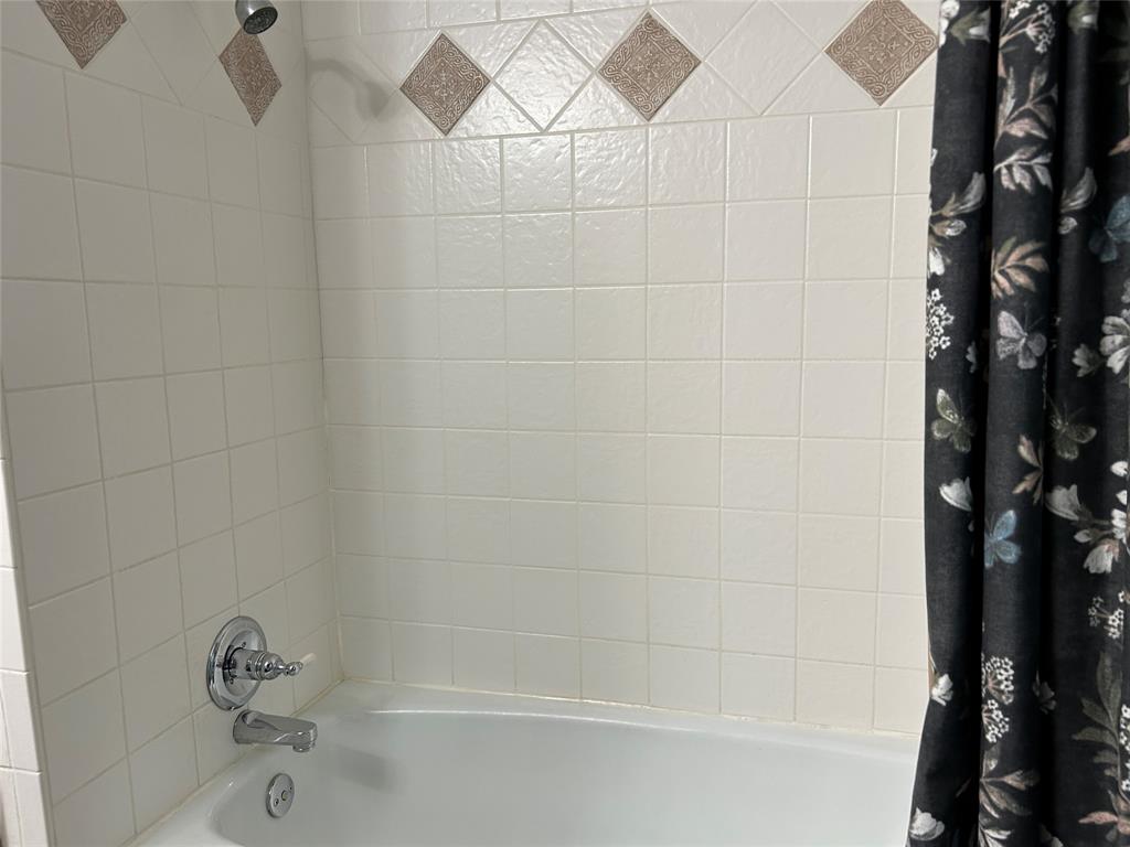 Oak Trail Shores Sec C - Residential
