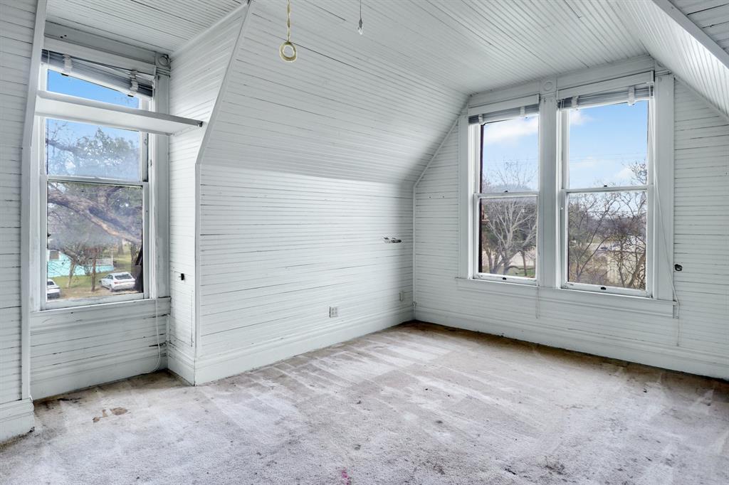 Whitney Ot - Residential