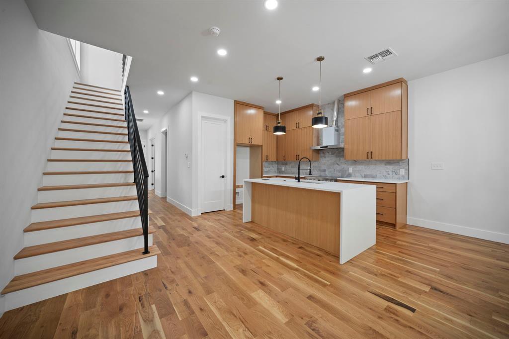 Brown L G Add - Residential