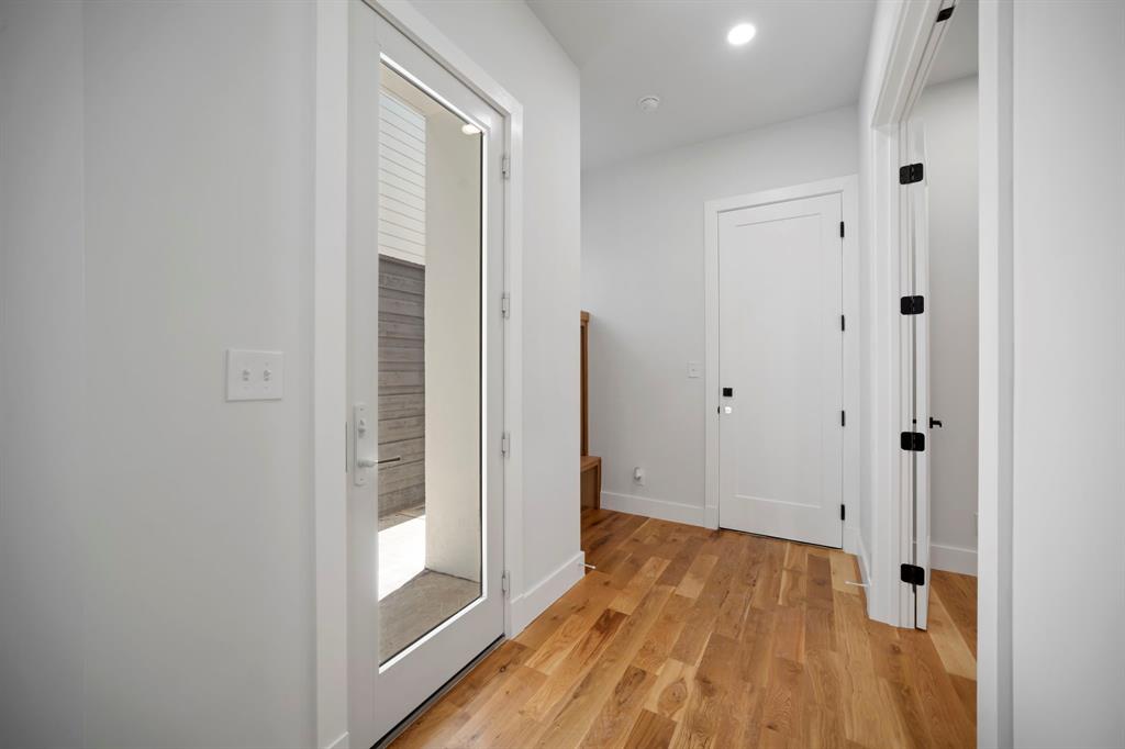 Brown L G Add - Residential